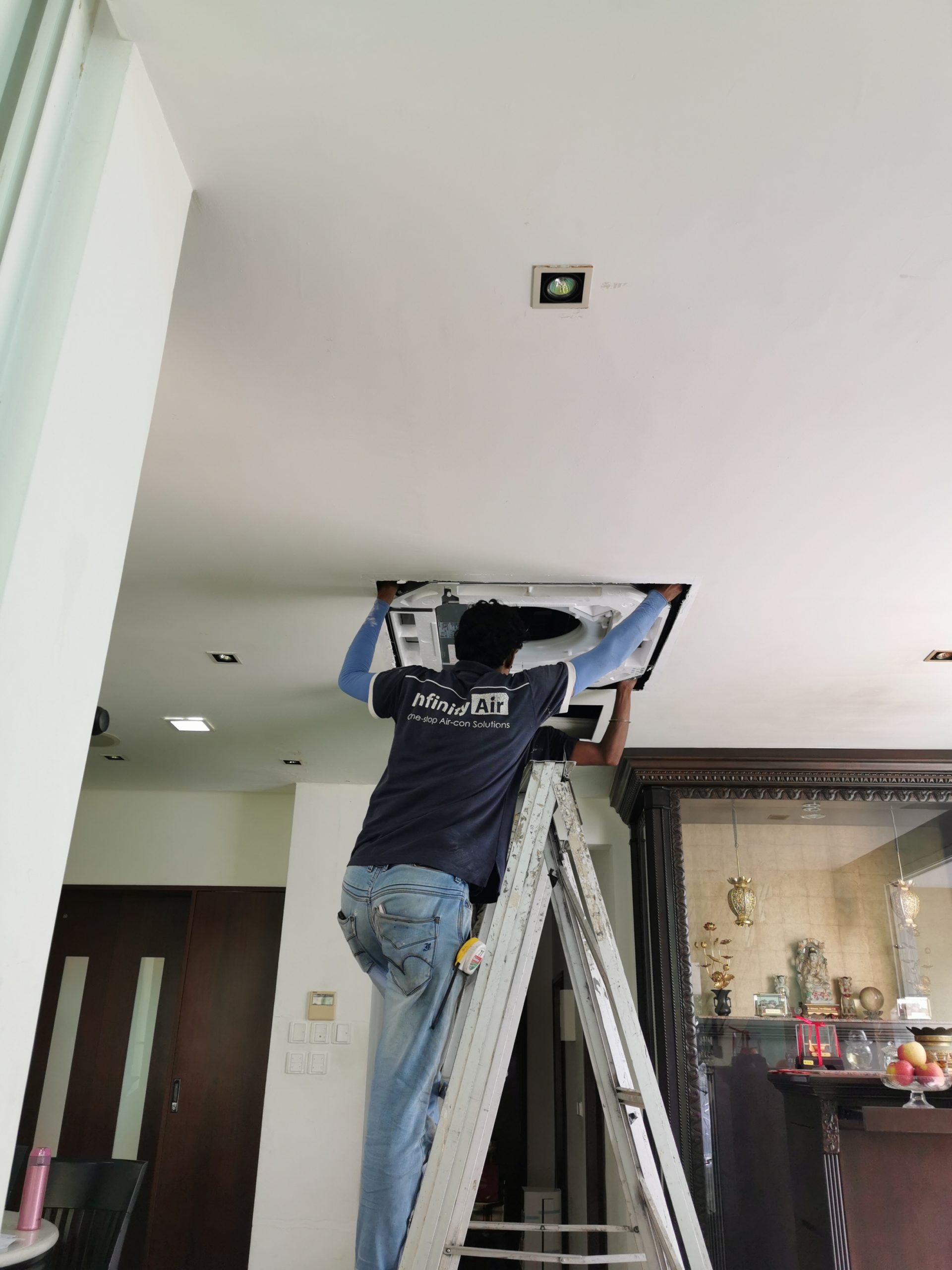 Read more about the article Does Your Aircon Really Need Servicing?